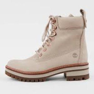 TIMBERLAND WOMEN'S COURMAYEUR VALLEY 6-INCH size 8 A2CQ7